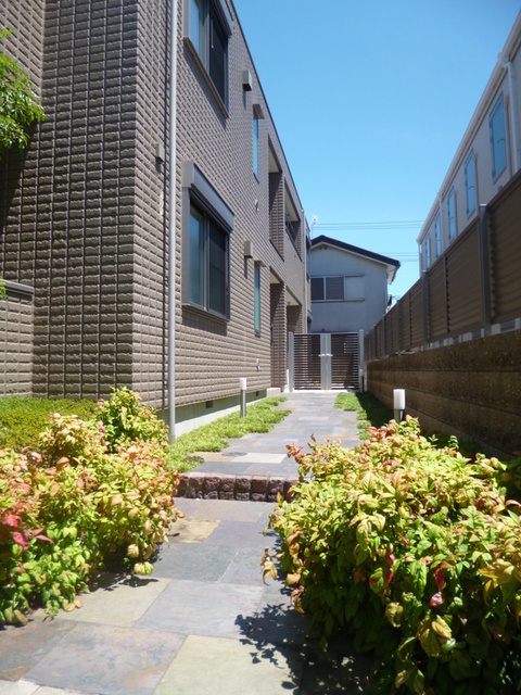 エントランス　★キレイなアプローチ★