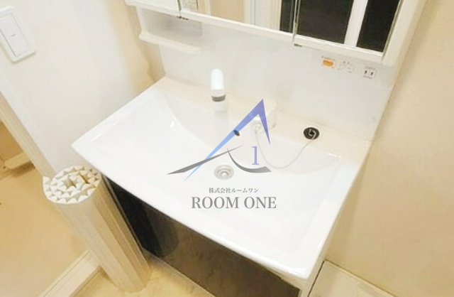 洗面設備　洗面台です。