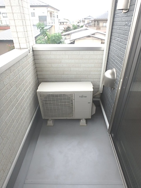 バルコニー　図面と現状に相違がある場合には現状を優先