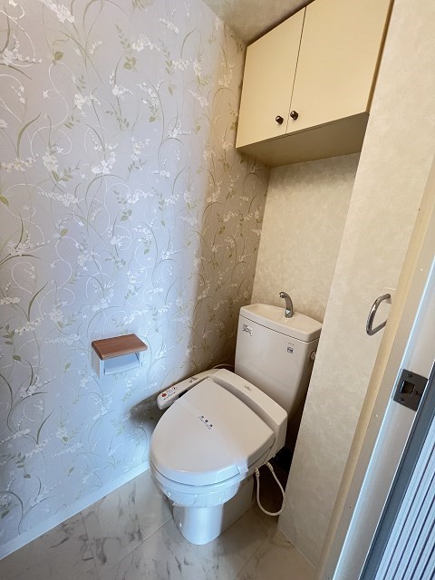 トイレ　シンプルで使いやすいトイレです