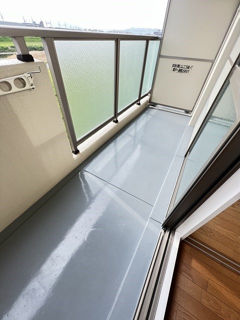 バルコニー　広々としたバルコニーです