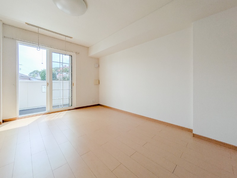 居室・リビング　図面と現状に相違がある場合には現状を優先