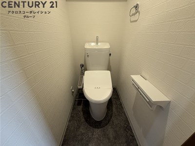 トイレ　落ち着いたトイレです