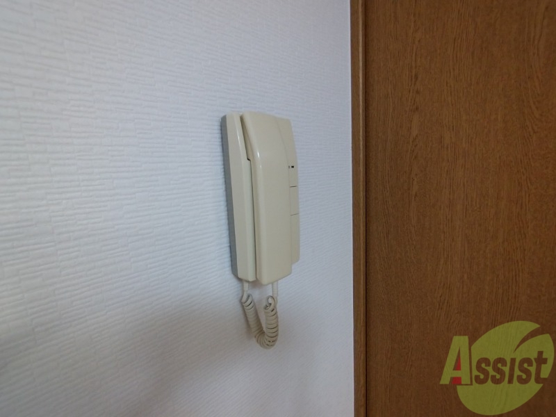 セキュリティ　インターホンは通話ができるので急な訪問があっても安心です。