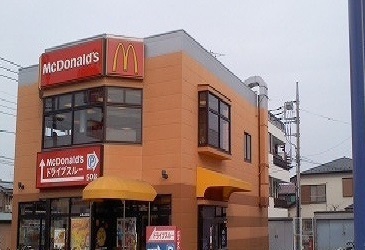 飲食店　マクドナルド（飲食店）まで600m