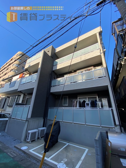 建物外観　閑静な住宅街に人気シリーズみーつけた。