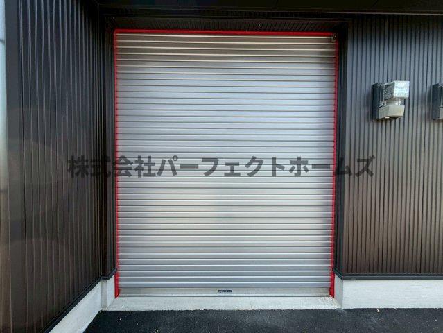 駐車場　駐車場に車を止められます