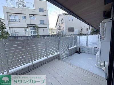バルコニー　庭