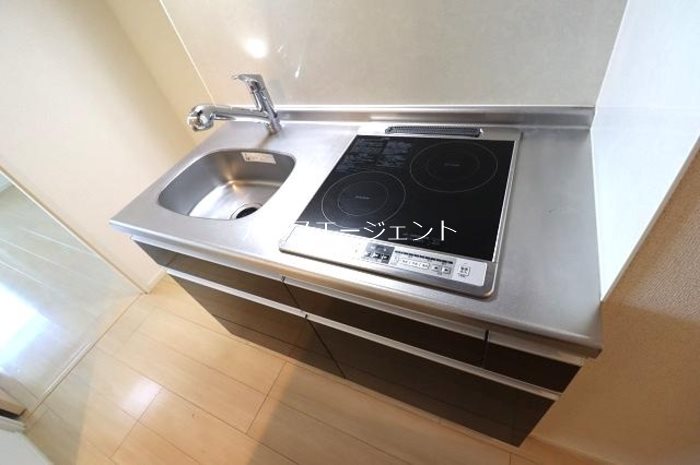 キッチン　２口IHコンロのキッチンです。※参考画像
