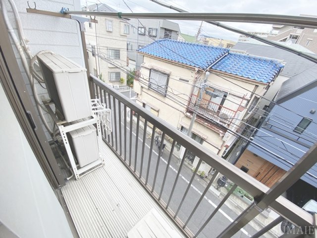 バルコニー　お洗濯にも便利なバルコニー付き☆