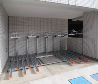 駐車場　駐輪場
