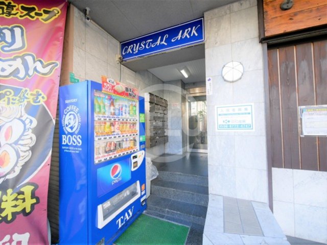 ロビー　クリスタルアーク　ロビー