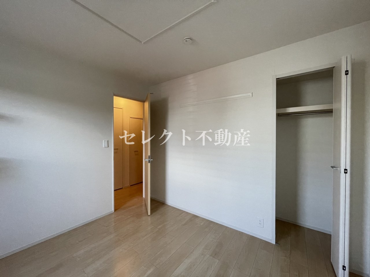 収納　【グランテージ西出水ＳＯＵＴＨ】小物を収納するのに便利です