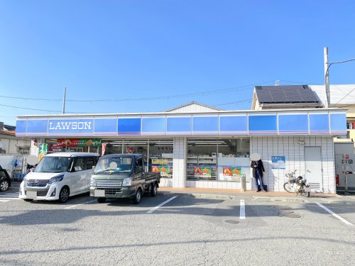コンビニ　ローソン 泉大津春日町店（コンビニ）まで383m