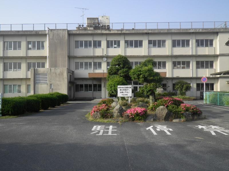 小学校　平田小学校（小学校）まで350m