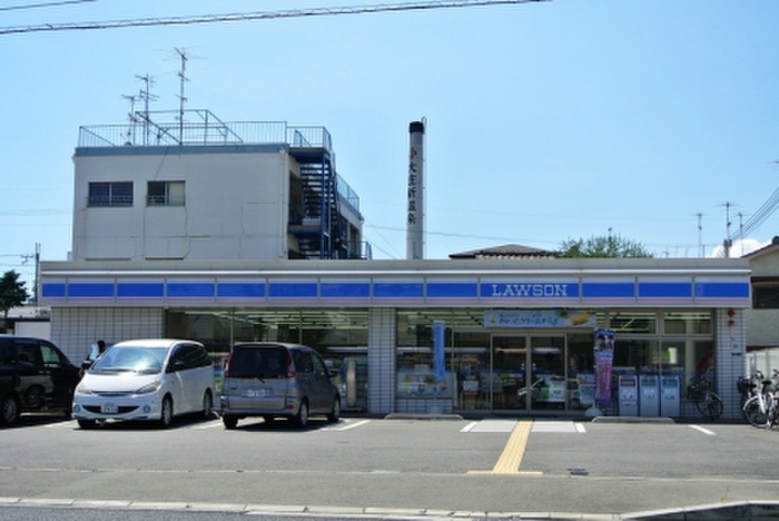 コンビニ　ローソン（コンビニ）まで650m