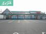 ドラックストア　くすりのラブ大安寺店（ドラッグストア）まで374m