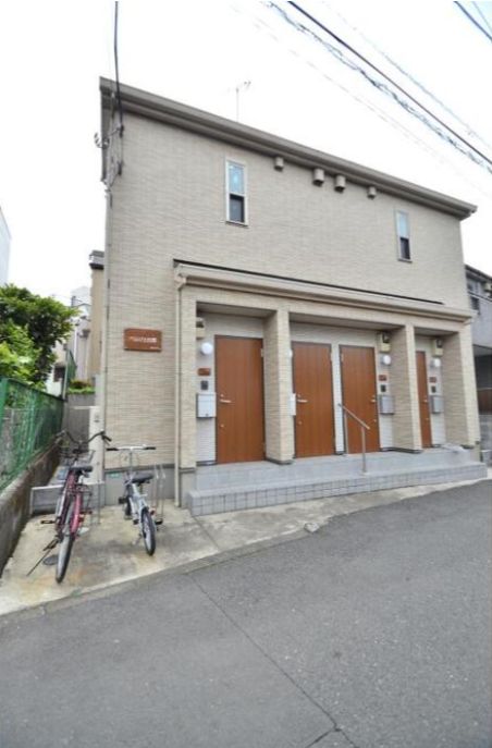 ロビー　弊社は都内全域の物件をご紹介可能です！
