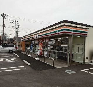 コンビニ　セブンイレブン葛飾東新小岩4丁目北店（コンビニ）まで230m