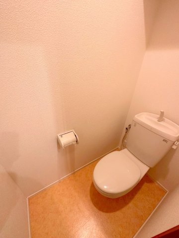トイレ　※同建物別号室参考写真