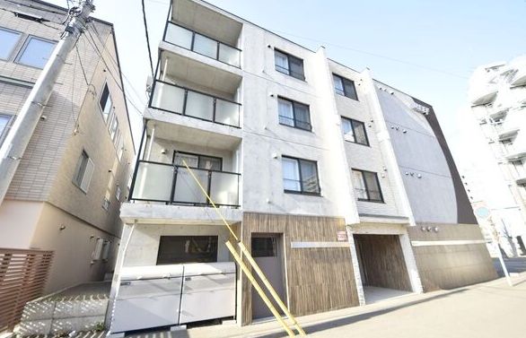 建物外観　■設備充実マンション♪■