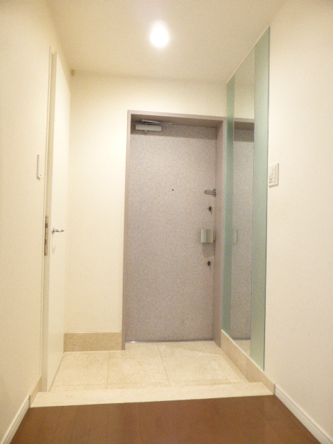 玄関　他部屋参考写真