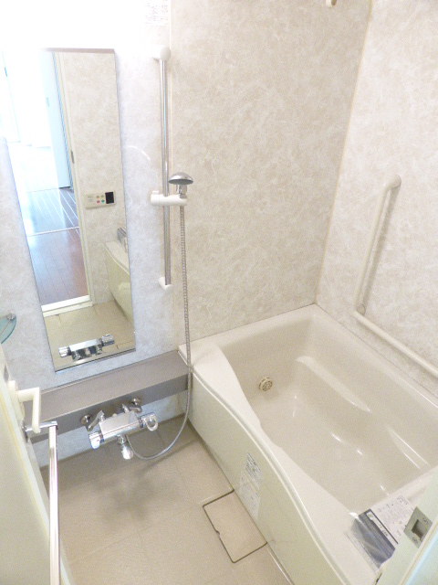 バス・シャワールーム　他部屋参考写真