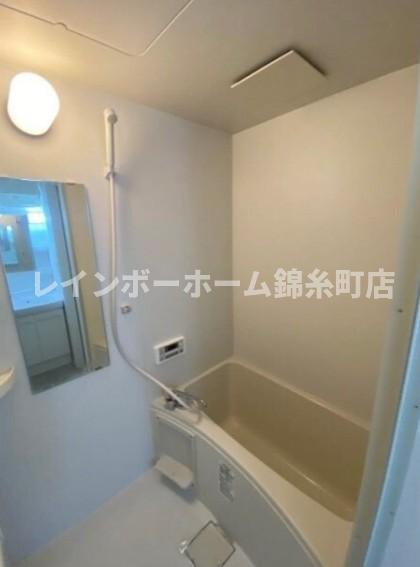 バス・シャワールーム　※建築中のため参考写真となります。
