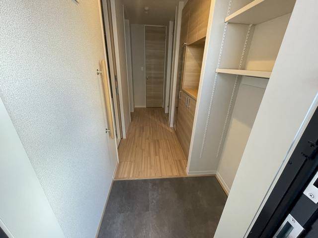 玄関　カラーイメージ図