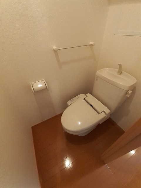 トイレ　トイレ