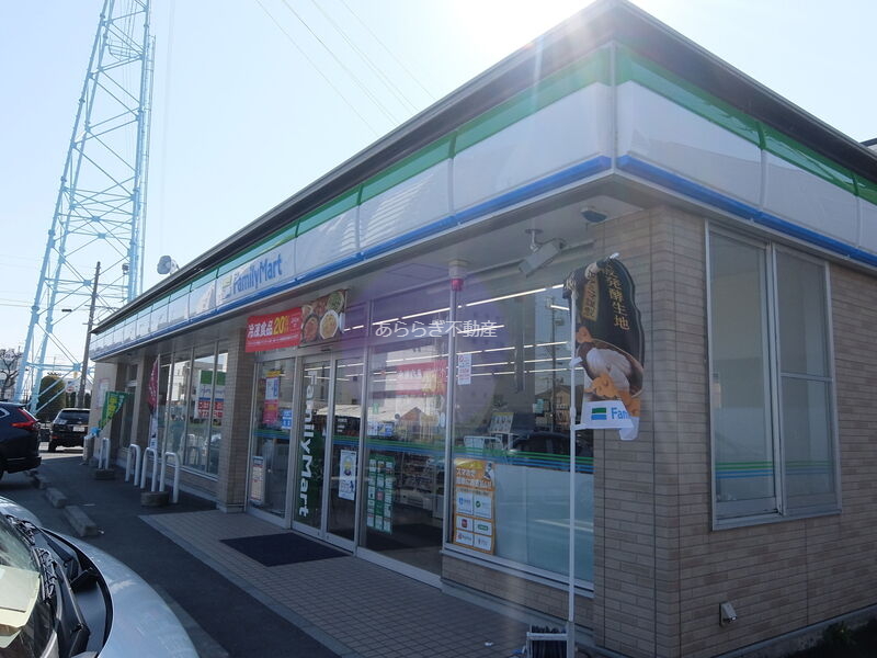 コンビニ　ファミリーマート浜松植松店（コンビニ）まで447m