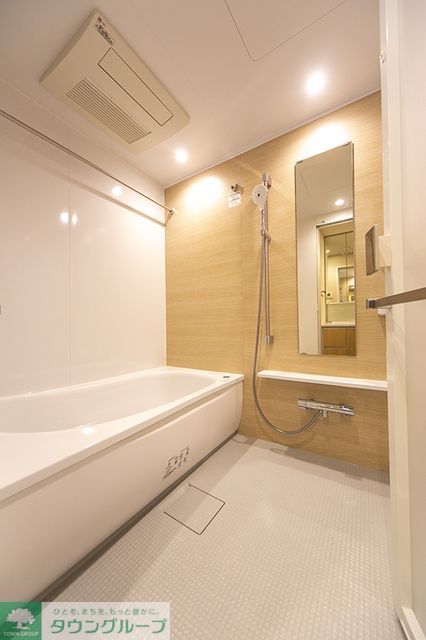 バス・シャワールーム　※写真は同タイプ住戸です。