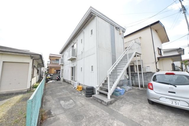 建物外観　陽当たり良好なお部屋です♪