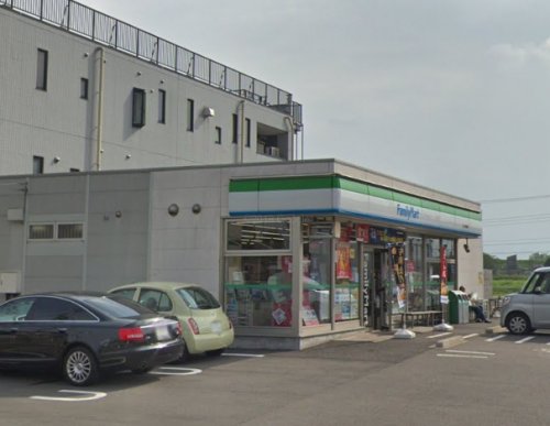 コンビニ　ファミリーマートさいたま道場店（コンビニ）まで425m