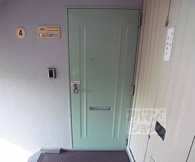 その他設備　玄関ドアです。