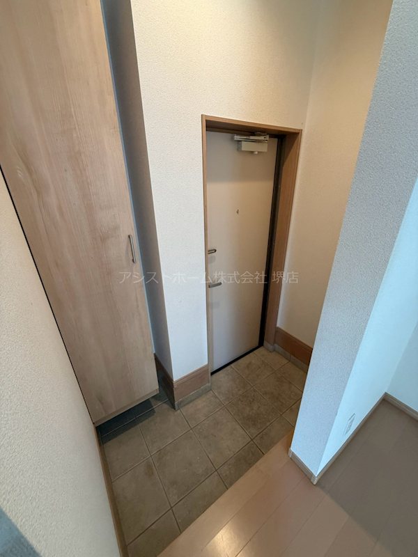 プレナス恵我之荘の玄関写真
