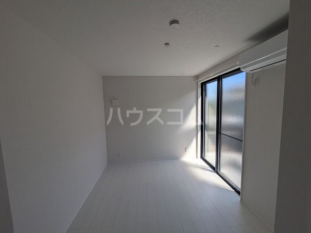 パセオグランデ誉田の居間写真