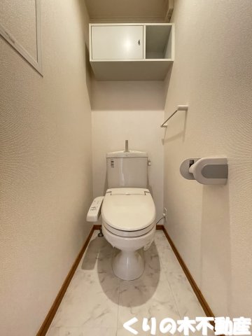 トイレ　ゆったりとした空間のトイレです