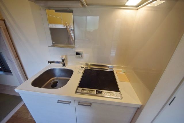 キッチン　※別部屋参考写真※