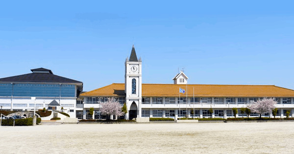 中学校　羽島市立中央中学校（中学校）まで1551m