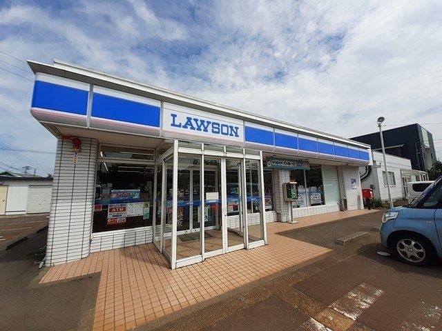 コンビニ　ローソン　上越御殿山店（コンビニ）まで180m