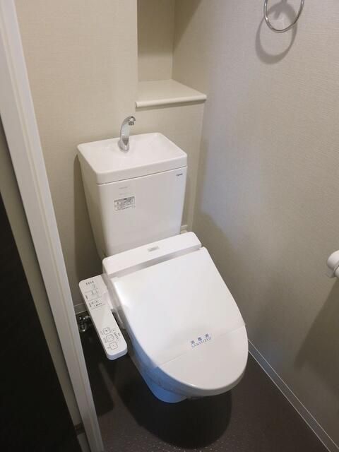 トイレ　コンパクトで使いやすいトイレです