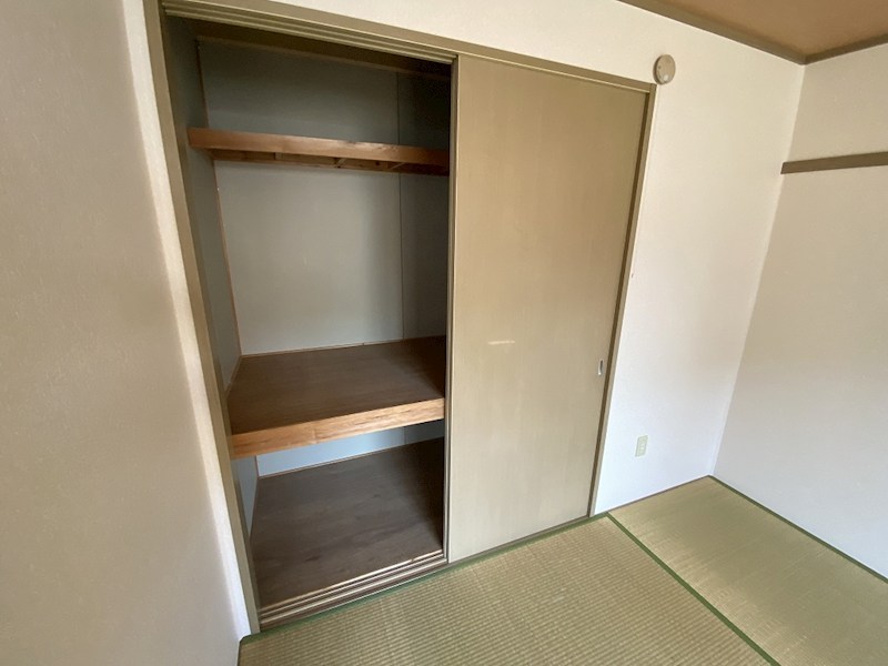 収納　別室参照