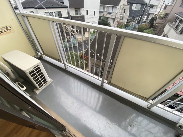 バルコニー　別号室の参考写真です。