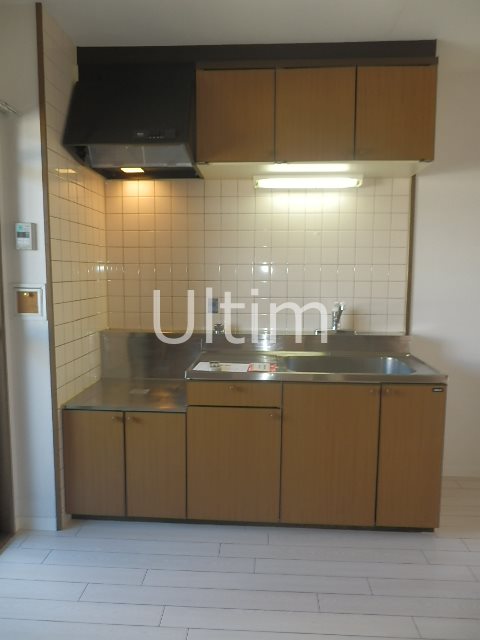 キッチン　別部屋のお写真です。ご参考までに！