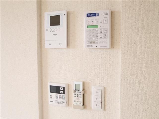 セキュリティ　ホームセキュリティ搭載、TVインターホン