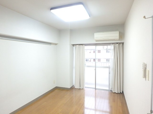 その他　洋室南