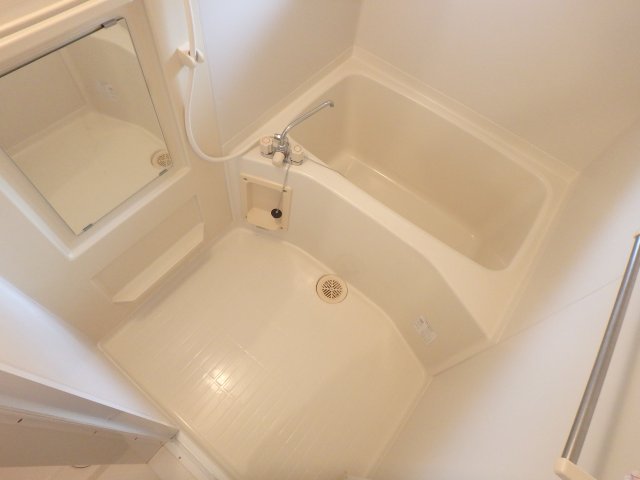 バス・シャワールーム　お風呂です