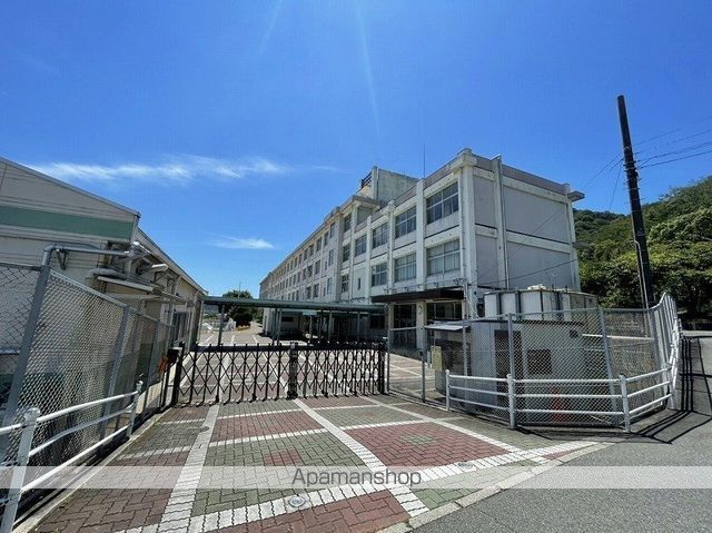 小学校　四郷小学校（小学校）まで2648m