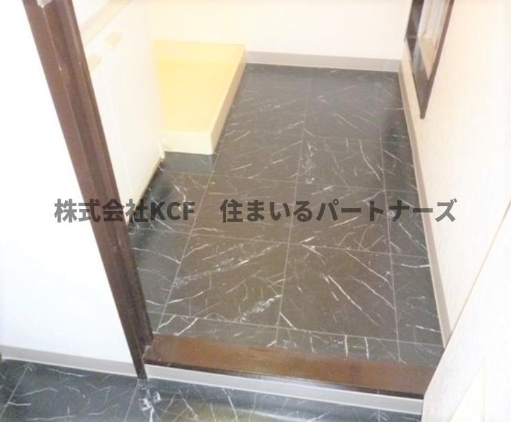 洗面設備　コンパクトで使いやすい洗面所